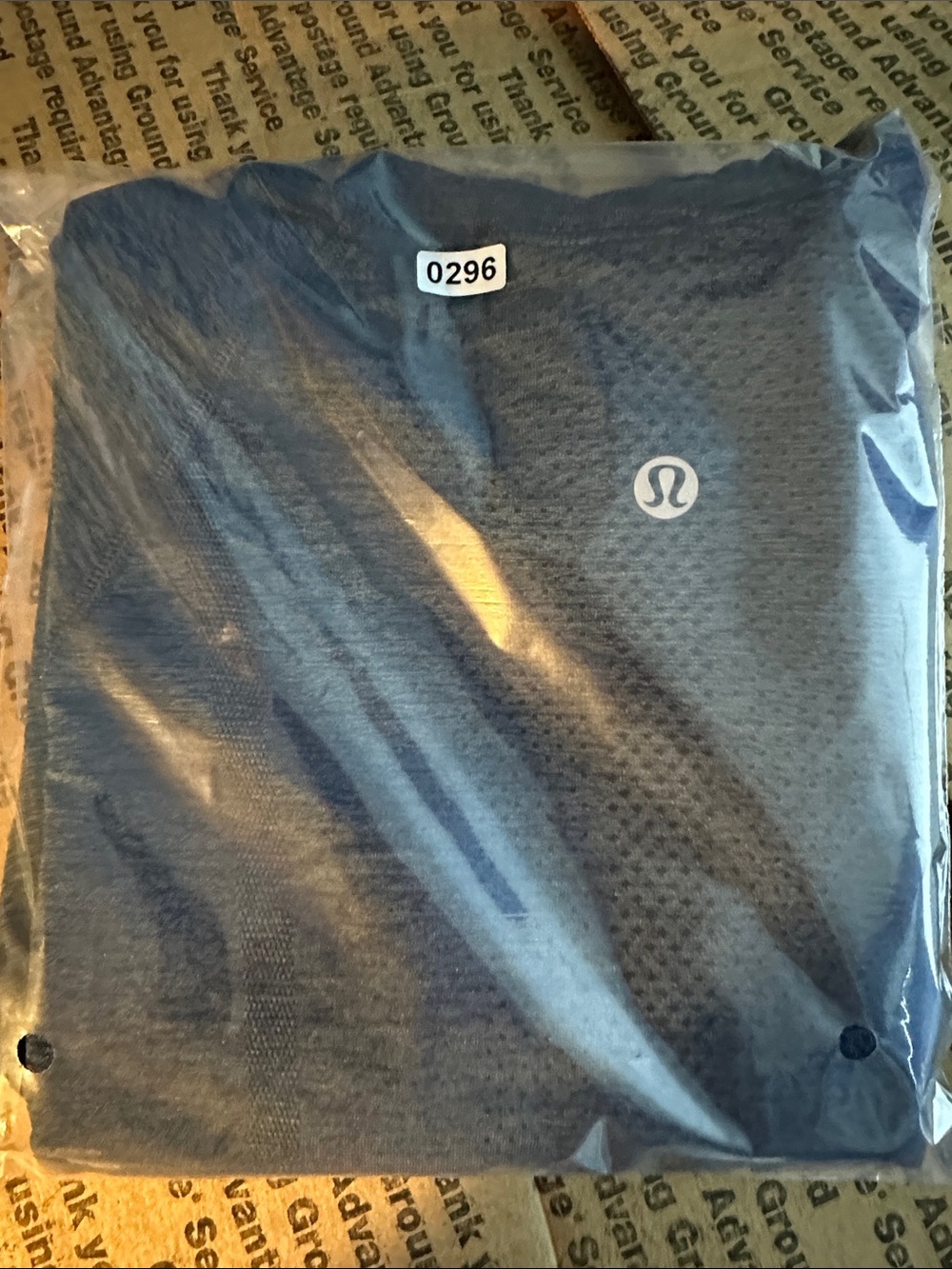 lululemon Swiftly Tech Long Sleeve Shirt 6 Gym Hip length Lightweight Breathable - Picture 10 of 10
